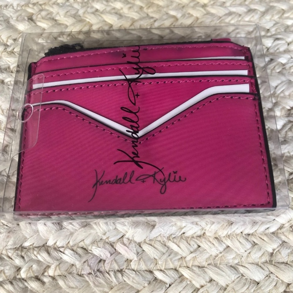 Kendall and Kylie Coin/Credit Card Keychain